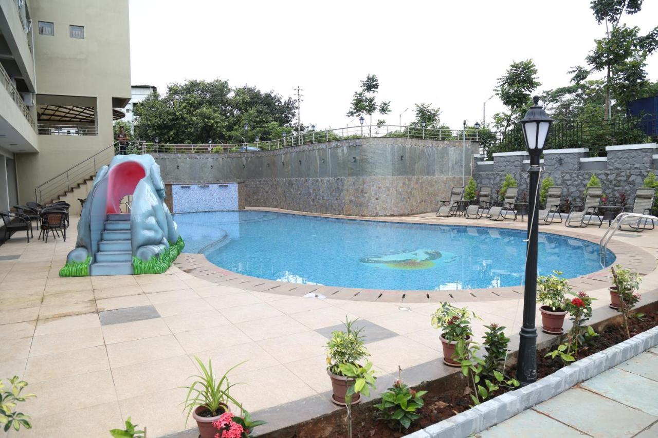 Vits Lonavala 호텔 외부 사진