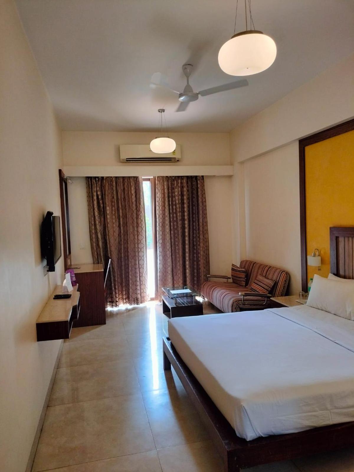Vits Lonavala 호텔 외부 사진